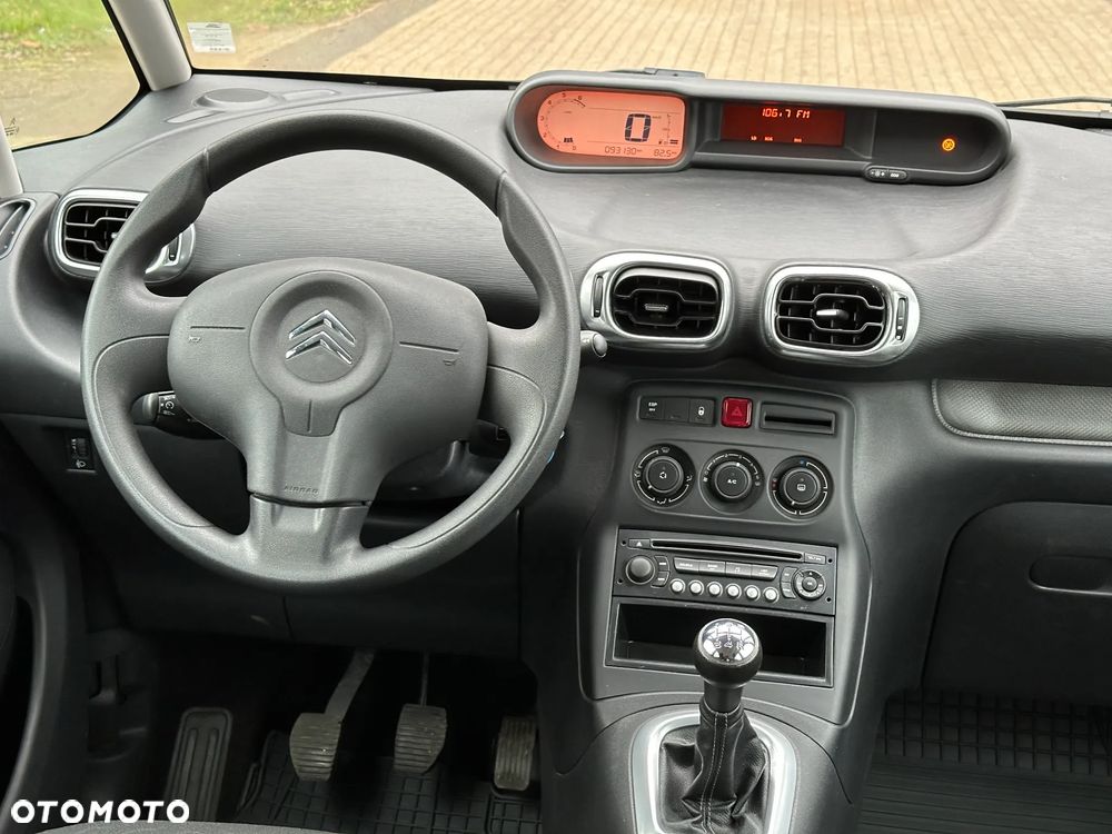 Citroën C3 Picasso 1.4i Exclusive - 9
