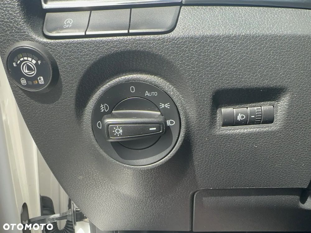 Skoda Fabia 1.0 Ambition - 15