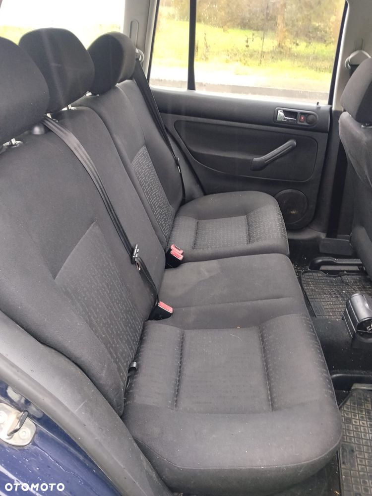 Volkswagen Golf - 13