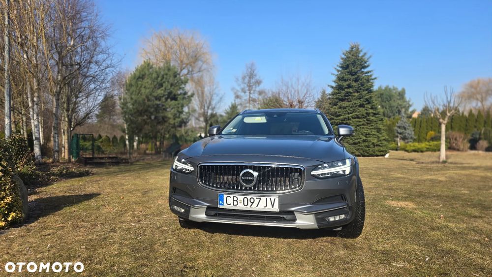 Volvo V90 Cross Country T5 AWD Geartronic - 2