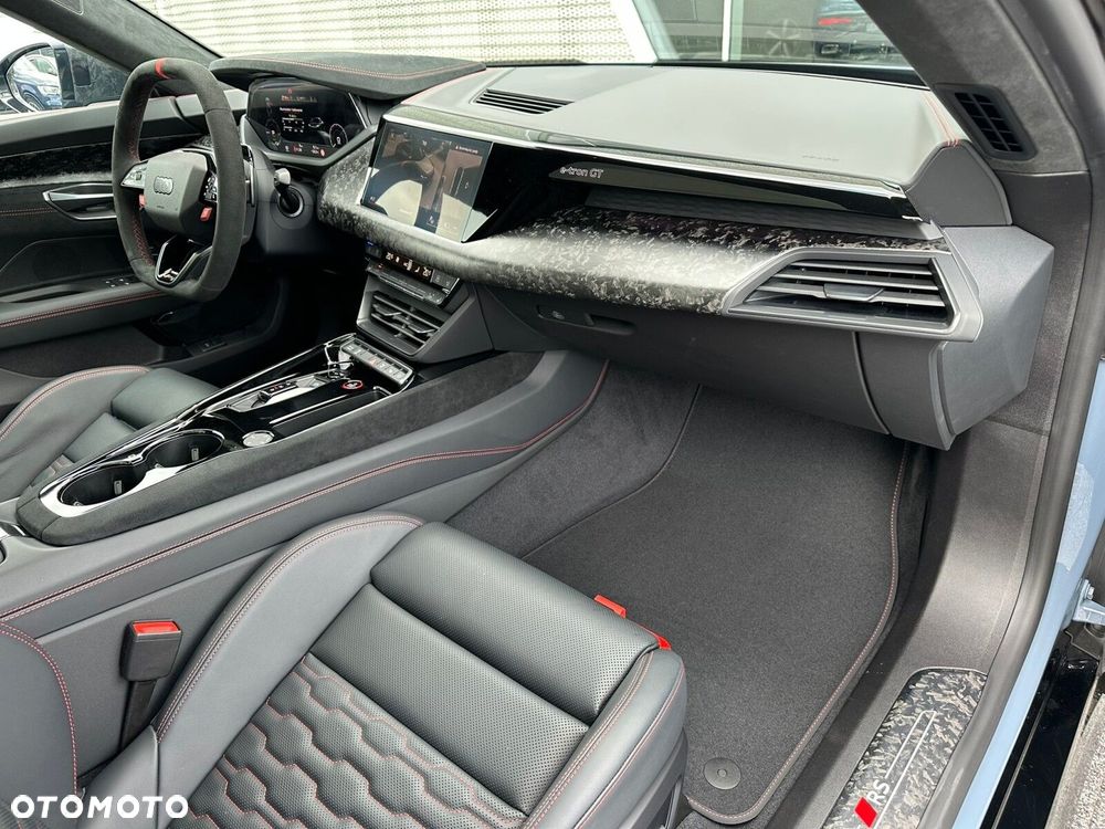 Audi RS e-tron GT - 35