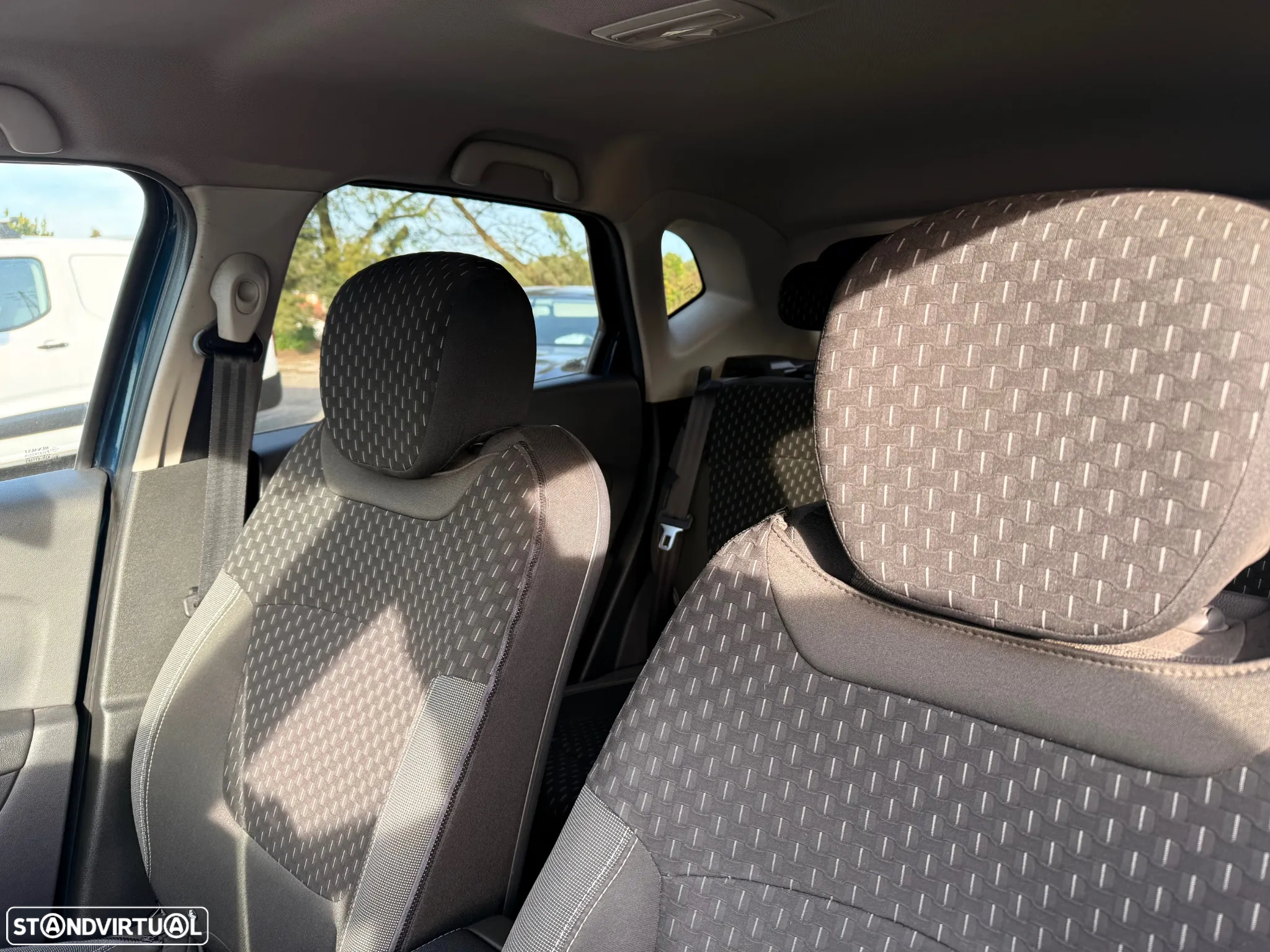 Renault Captur 1.5 dCi Exclusive XMOD - 13