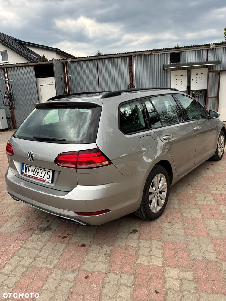Volkswagen Golf 1.6 TDI BMT Comfortline - 3
