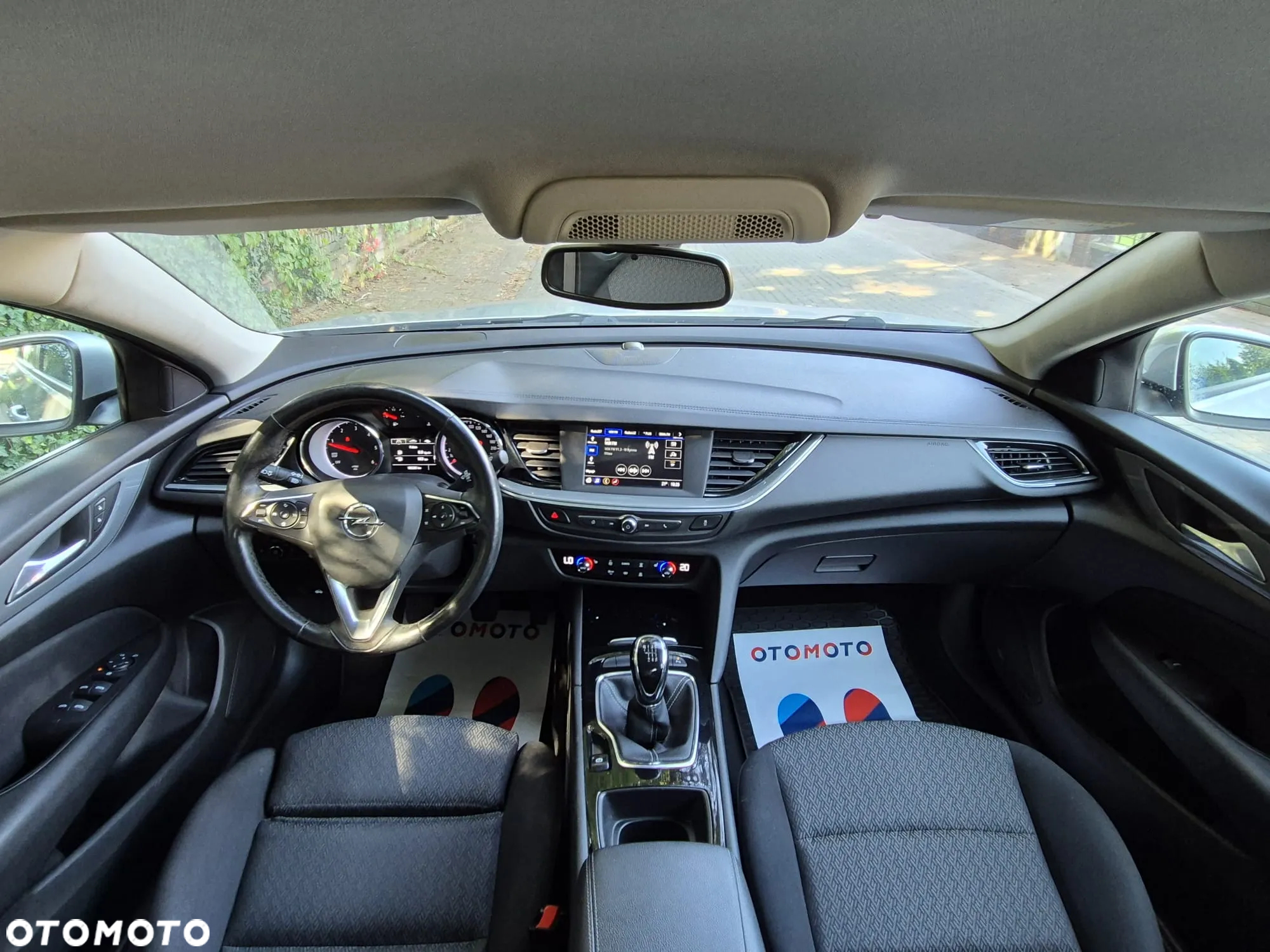 Opel Insignia 1.6 CDTI Enjoy S&S - 29