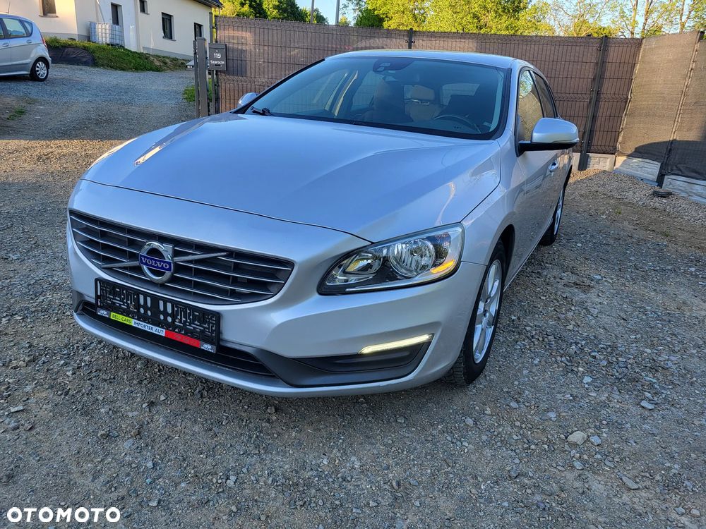 Volvo V60 D2 Edition - 1