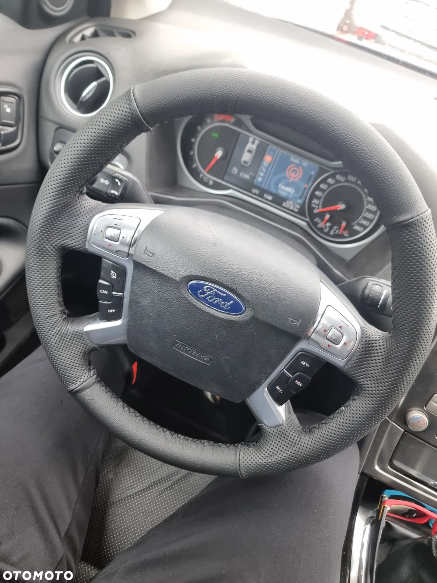 Ford Mondeo 2.0 Titanium - 21