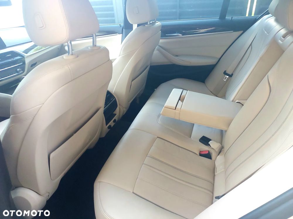 BMW Seria 5 530i GPF Sport Line sport - 18