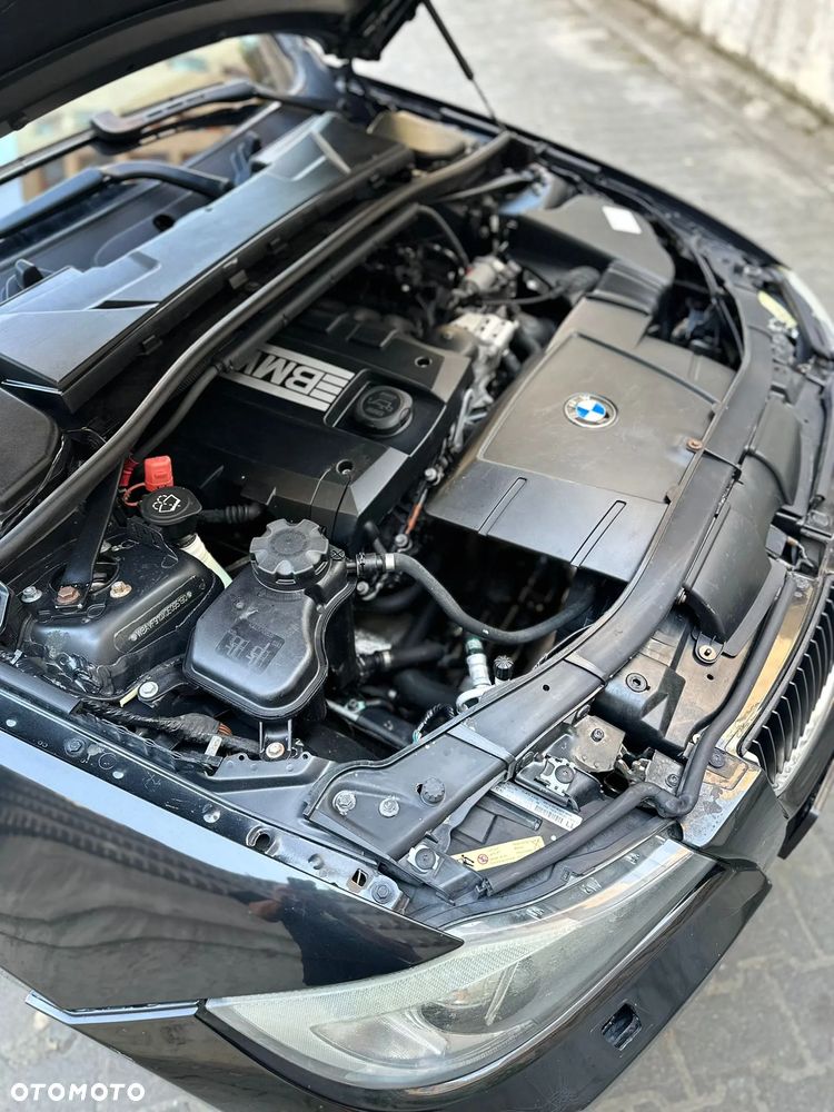 BMW Seria 3 320i - 19