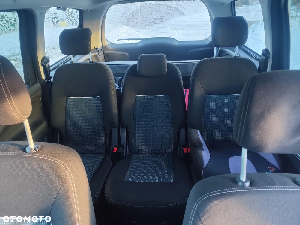 Ford Galaxy 2.0 TDCi Trend - 11