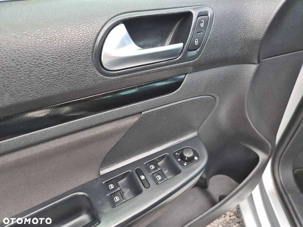 Volkswagen Golf Variant 1.6 TDI DPF Comfortline - 36