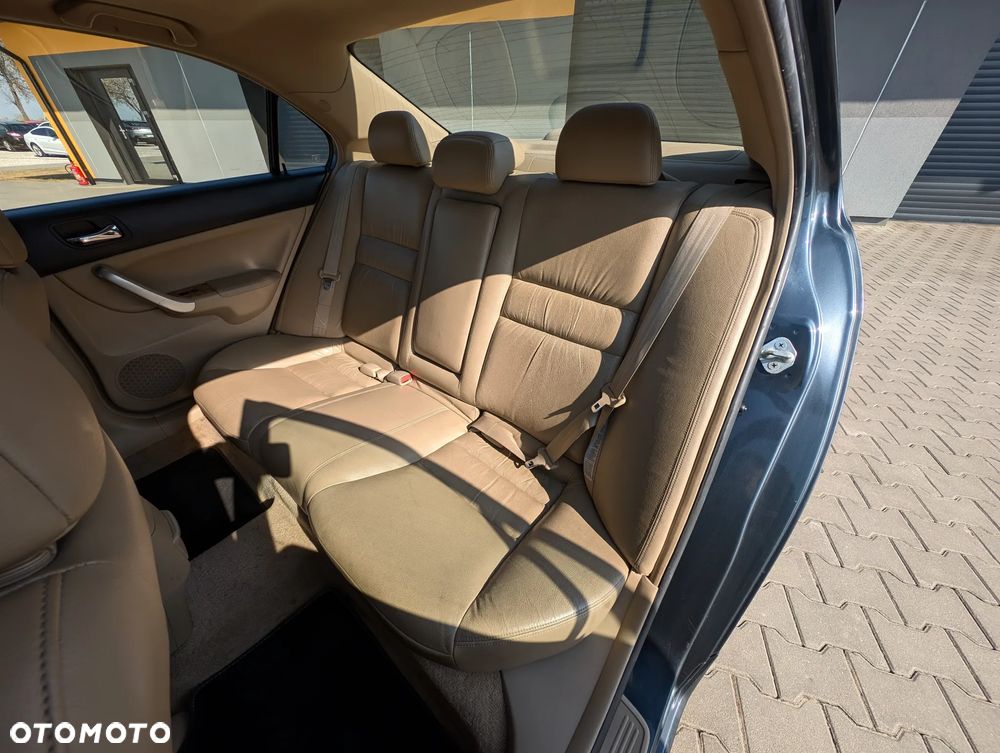 Honda Accord 2.2i-CDTi Executive - 32