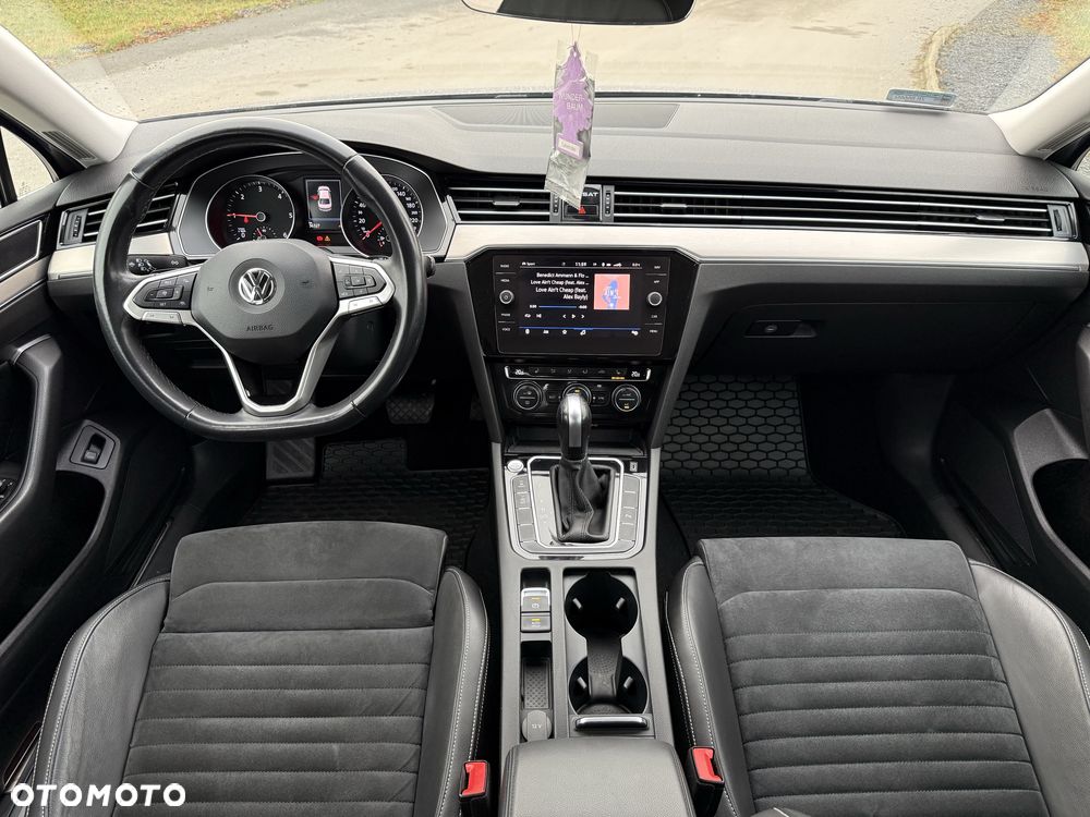 Volkswagen Passat - 5