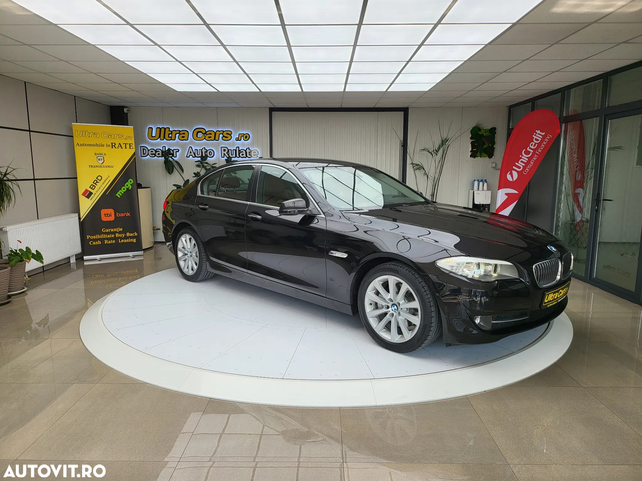 BMW Seria 5 520d Aut. - 8