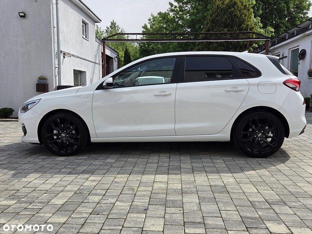 Hyundai i30 1.4 Passion - 7