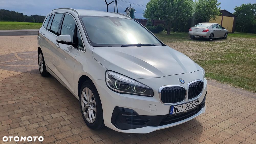 BMW Seria 2 218d - 1