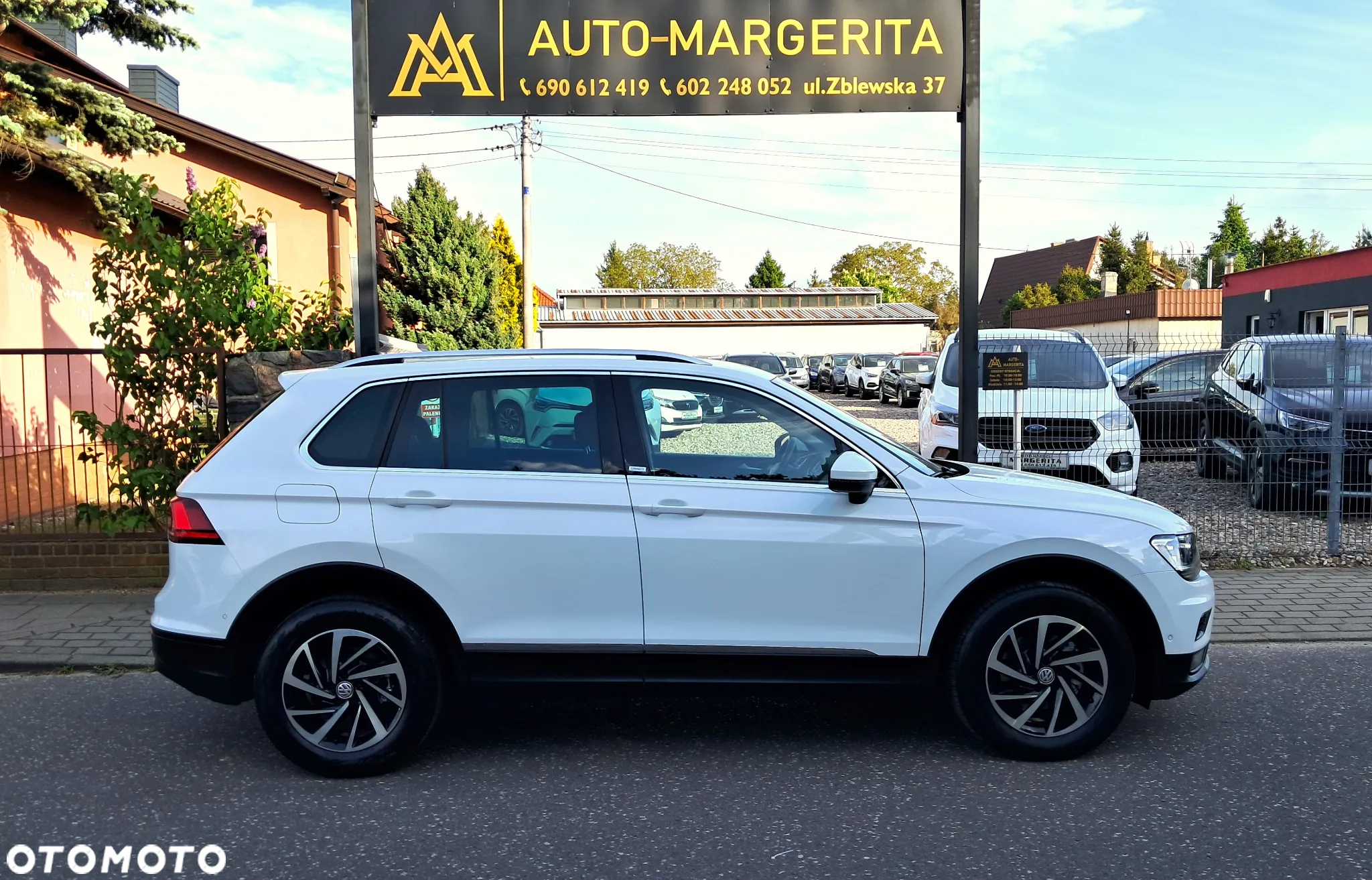 Volkswagen Tiguan - 6