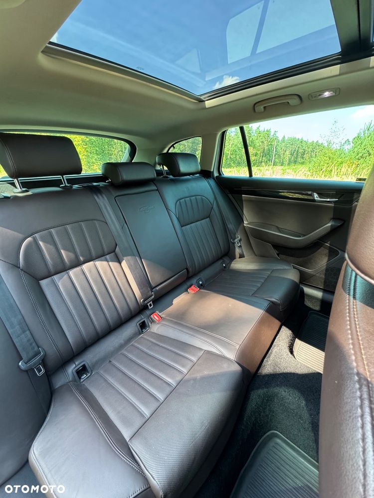 Skoda Superb 2.0 TSI 4x4 L&K DSG - 10