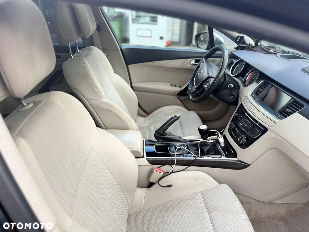 Peugeot 508 2.0 HDi Allure - 32