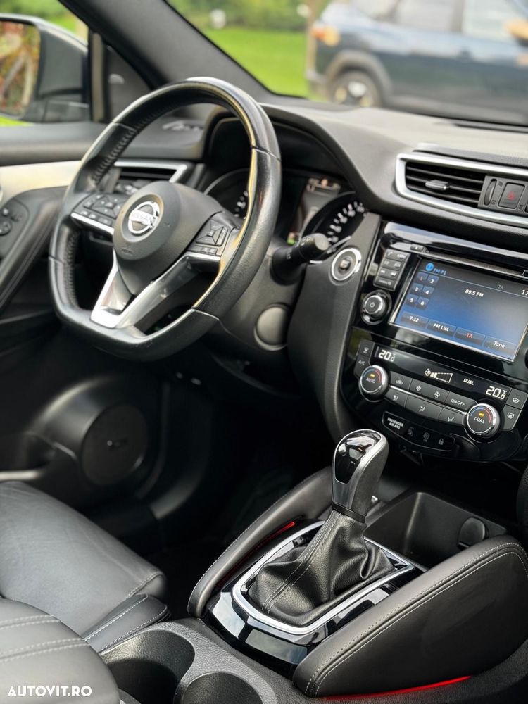 Nissan Qashqai 1.6 DCI Xtronic TEKNA+ - 30