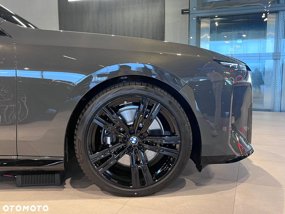 BMW Seria 7 740 xDrive mHEV sport - 38