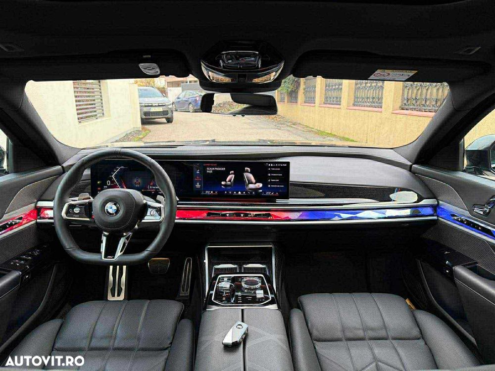 BMW Seria 7 730d xDrive MHEV - 6