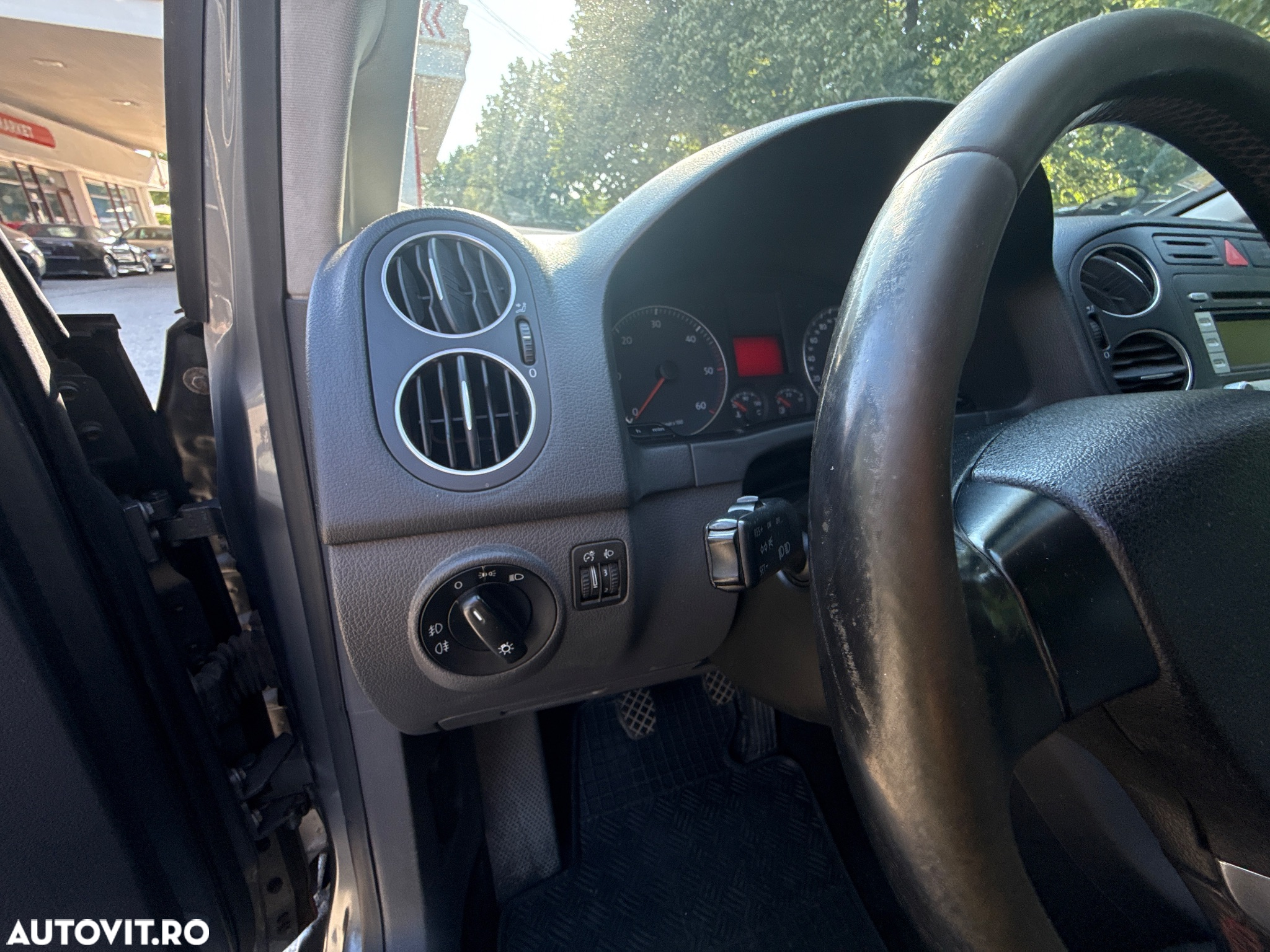 Volkswagen Golf Plus 1.9 TDI Sportline DPF - 15