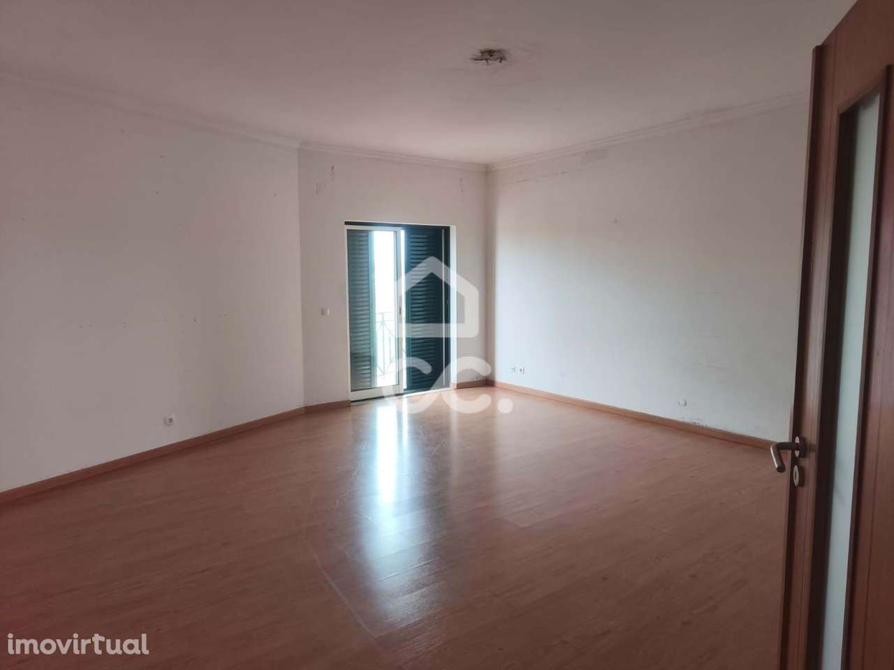 T4 + Loja em Foros de Salvaterra - Grande imagem: 3/26