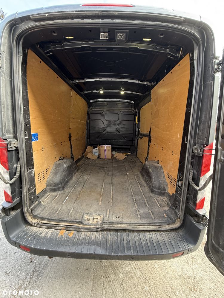 Ford Transit - 16