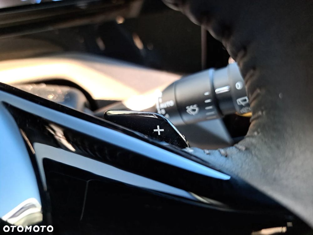 Peugeot 308 1.2 PureTech Allure Pack S&S EAT8 - 22