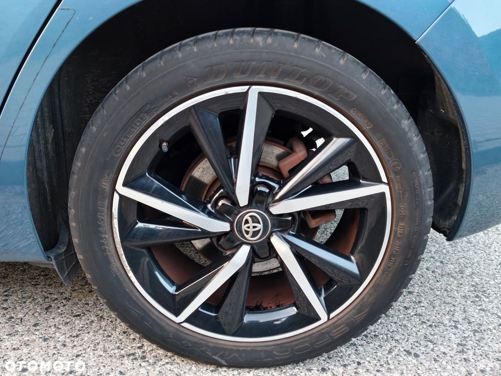 Toyota Auris 1.8 HSD Prestige - 13