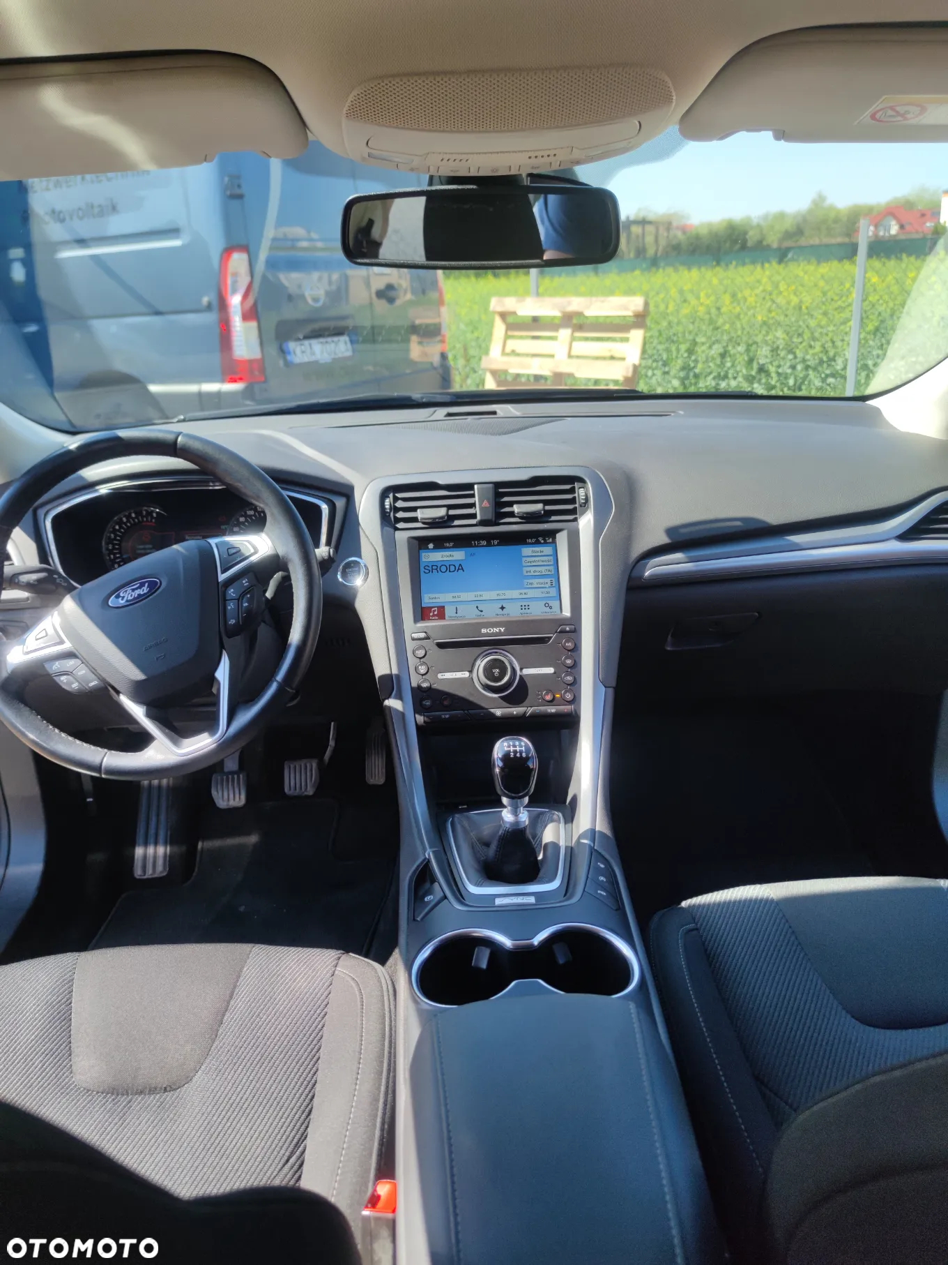 Ford Mondeo - 8