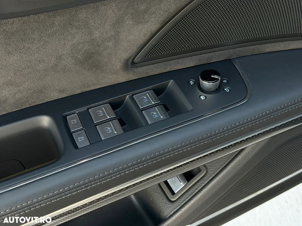 Audi S8 4.0 TFSI quattro Tiptronic - 16