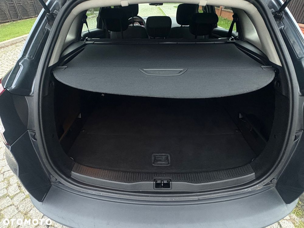 Renault Megane 1.6 16V 110 Paris Business - 21
