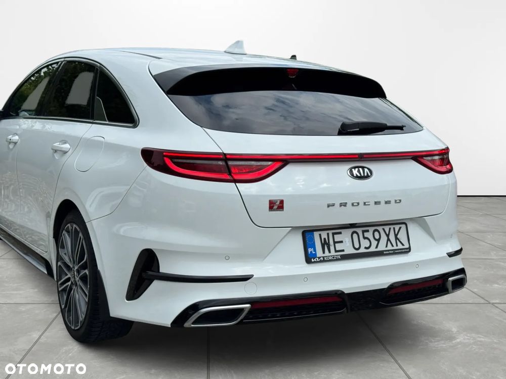 Kia ProCeed 1.4 T-GDI DCT7 OPF GT LINE - 34