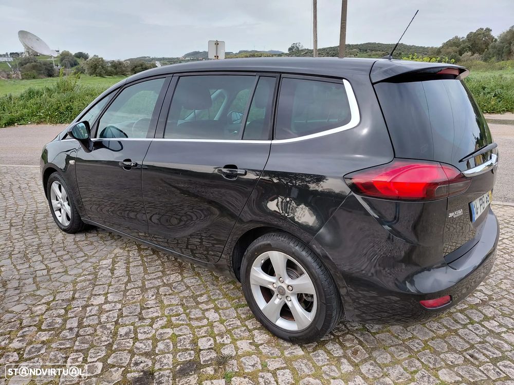 Opel Zafira 1.6 CDTi Executive - 3