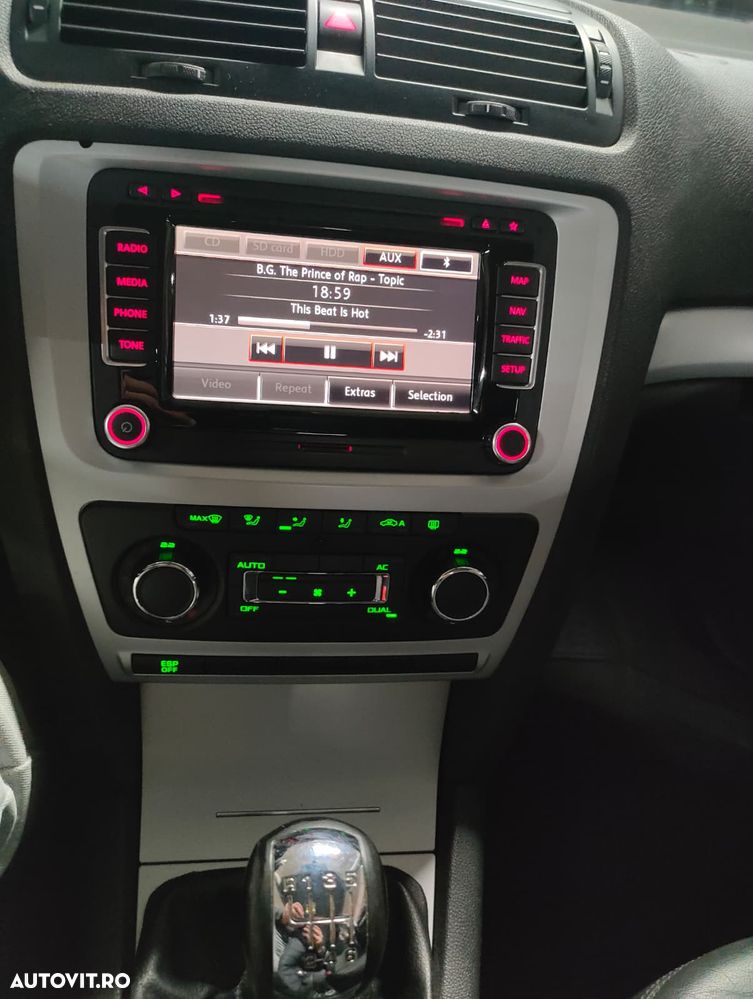 Skoda Octavia 1.8 Elegance TSI - 18