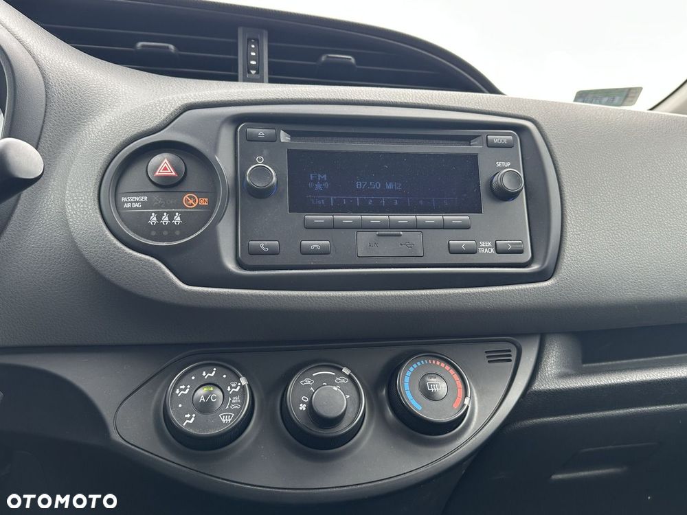 Toyota Yaris - 19