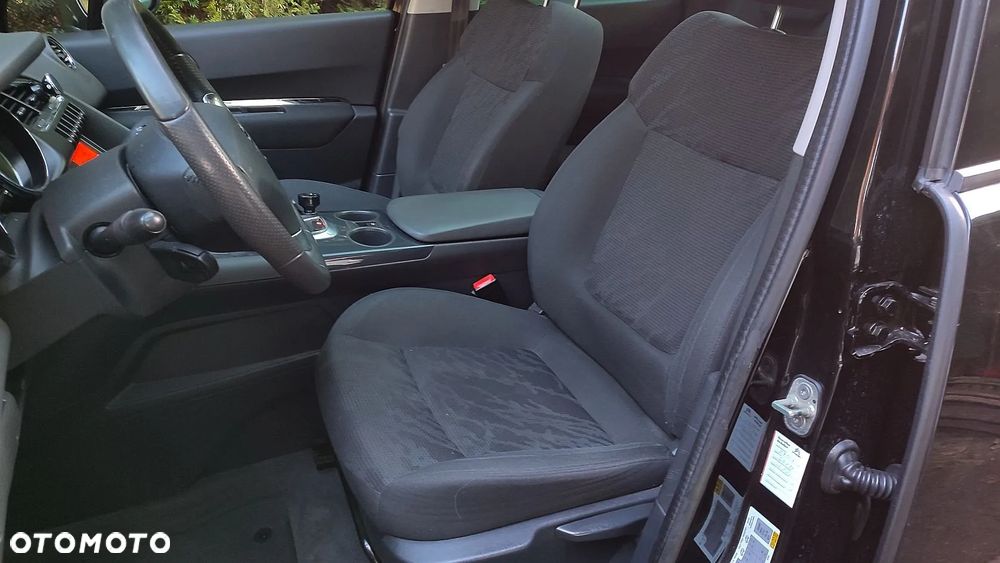 Peugeot 3008 HDi FAP 115 Family - 16