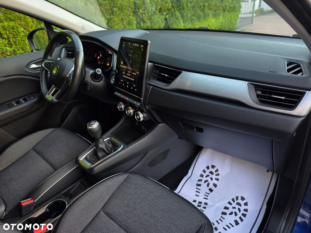 Renault Captur - 23