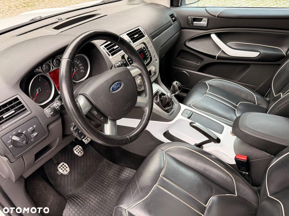 Ford Kuga 2.0 TDCi Titanium - 18