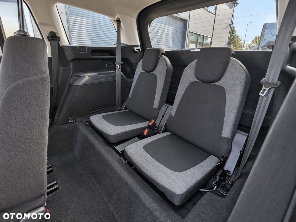 Citroën C4 Grand Picasso - 16