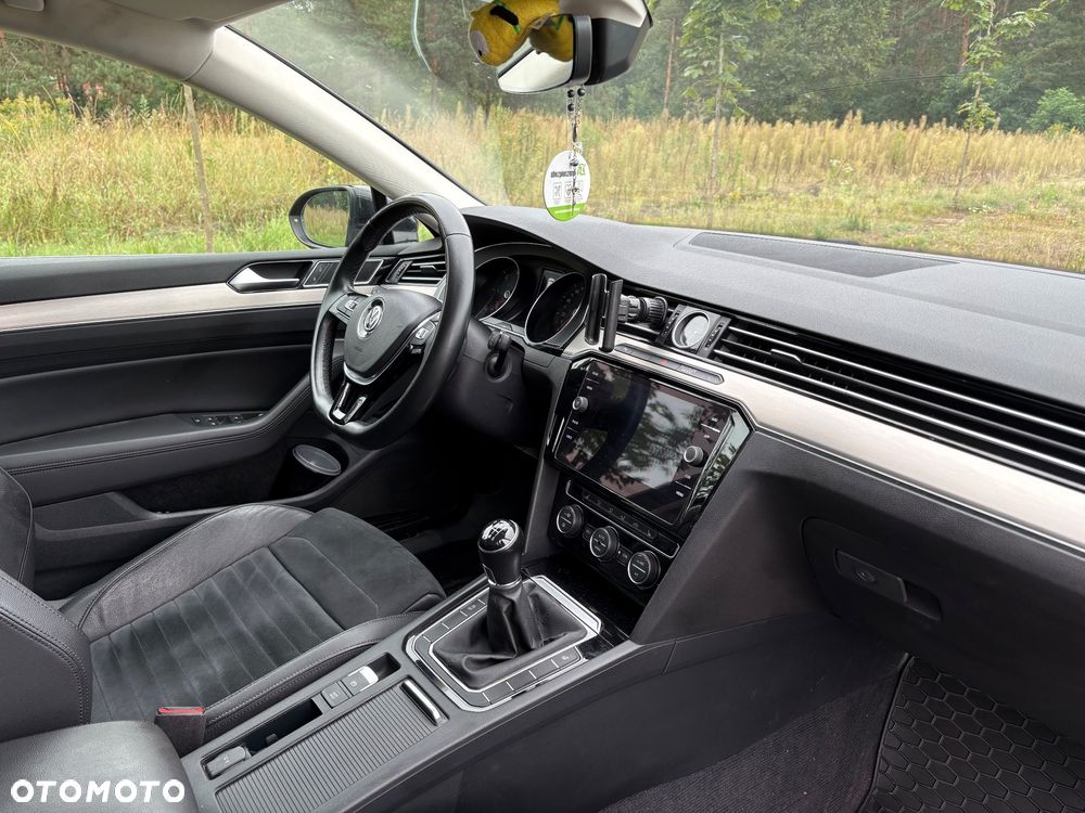Volkswagen Passat 2.0 TDI (BlueMotion Technology) Highline - 7