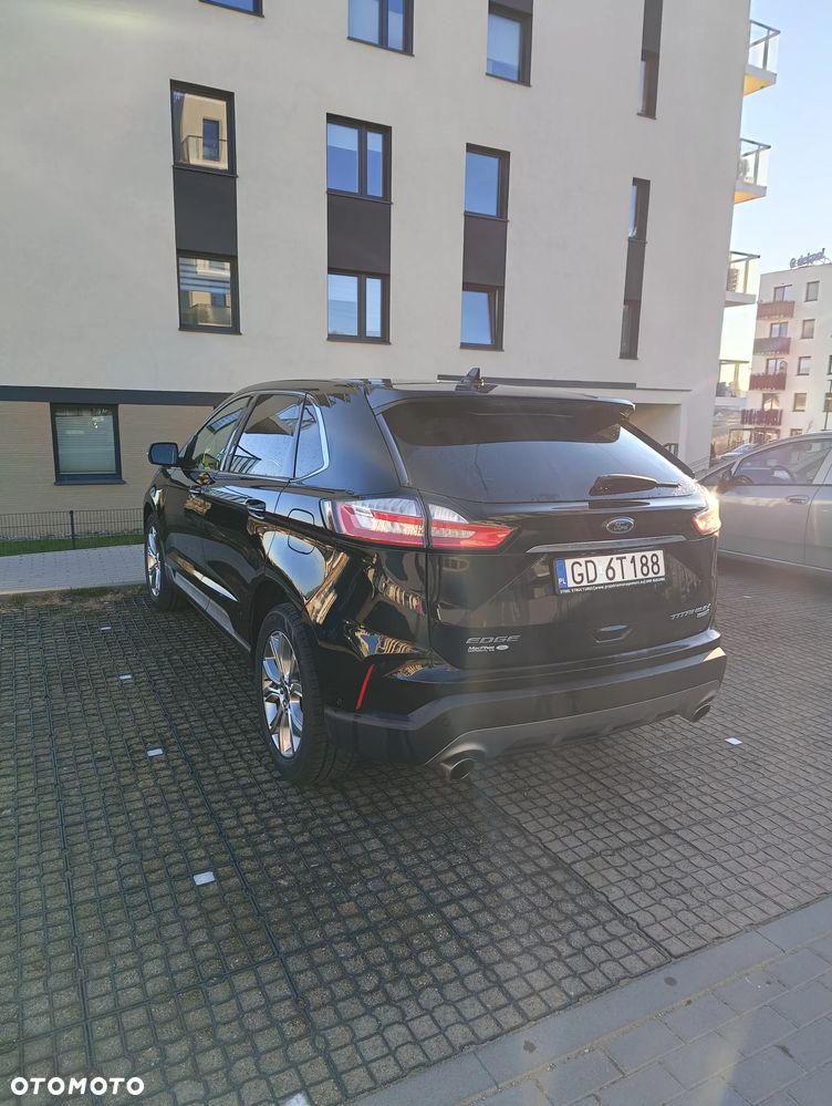 Ford Edge - 5