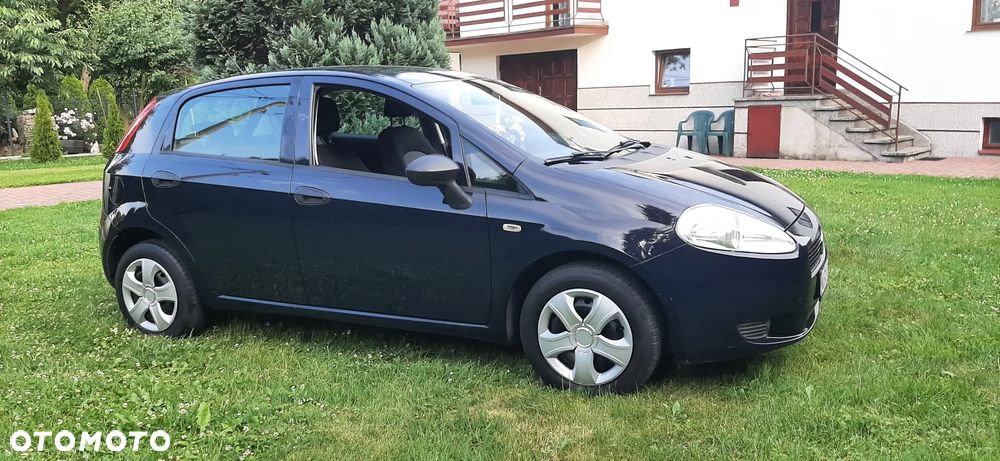 Fiat Grande Punto - 24