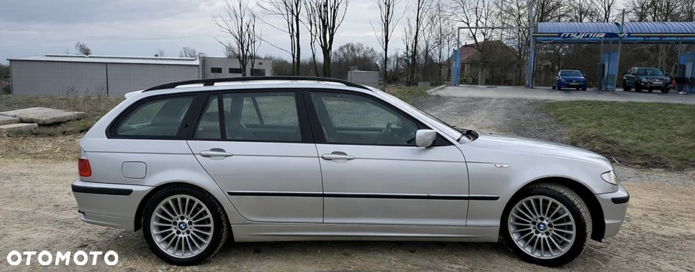 BMW Seria 3 330ix - 6