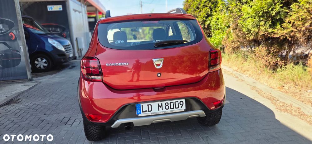 Dacia Sandero Stepway 0.9 TCe Laureate S&S - 11