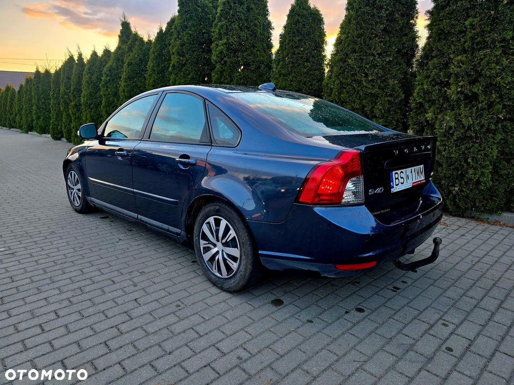 Volvo S40 1.6D Momentum - 3