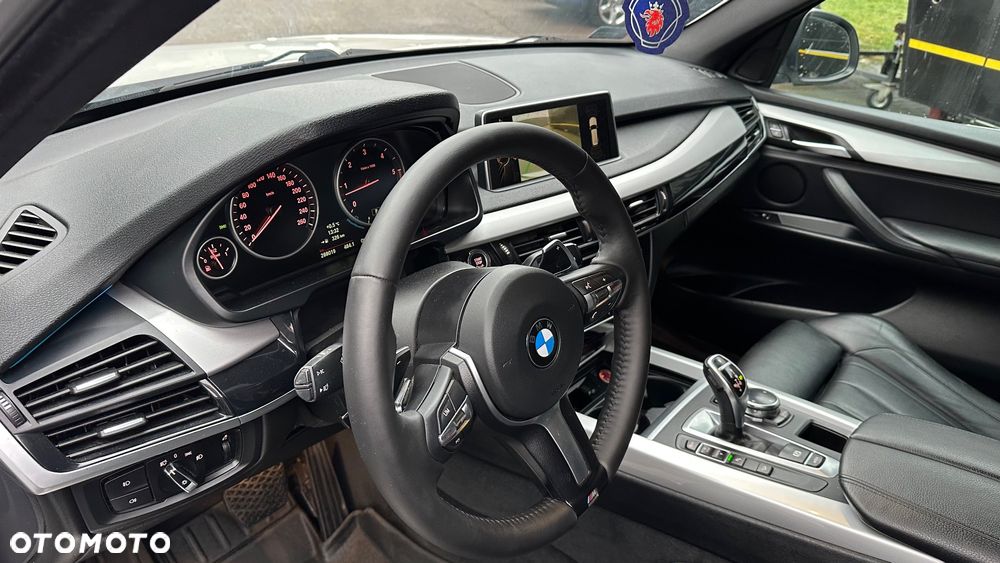 BMW X5 xDrive30d - 9