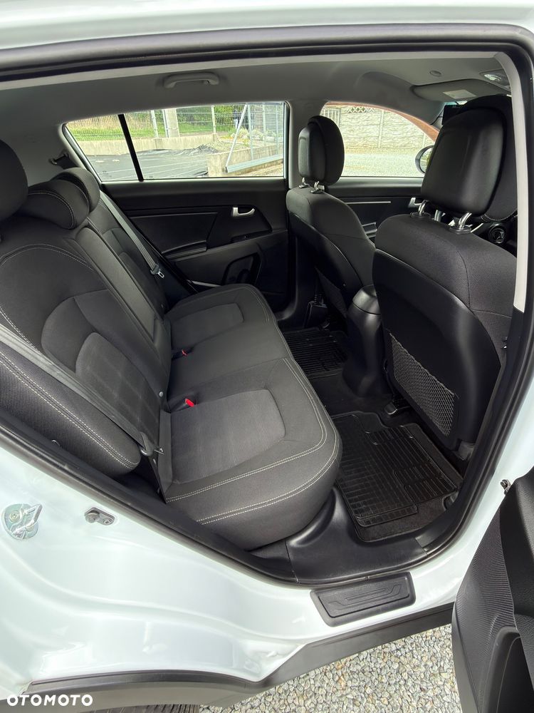 Kia Sportage 1.6 GDI 2WD Attract - 18