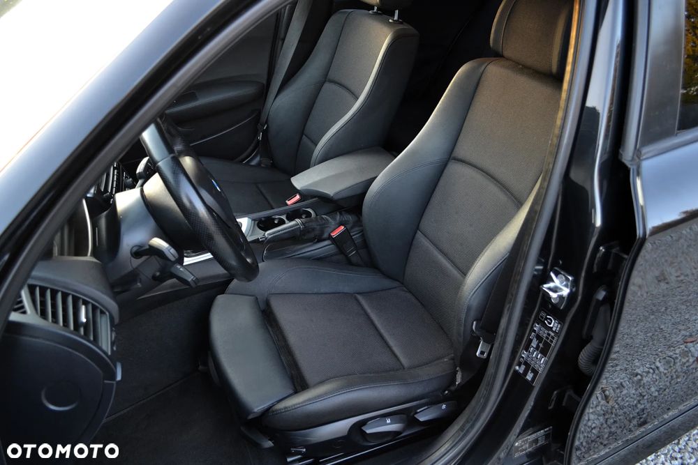 BMW Seria 1 120d DPF - 11